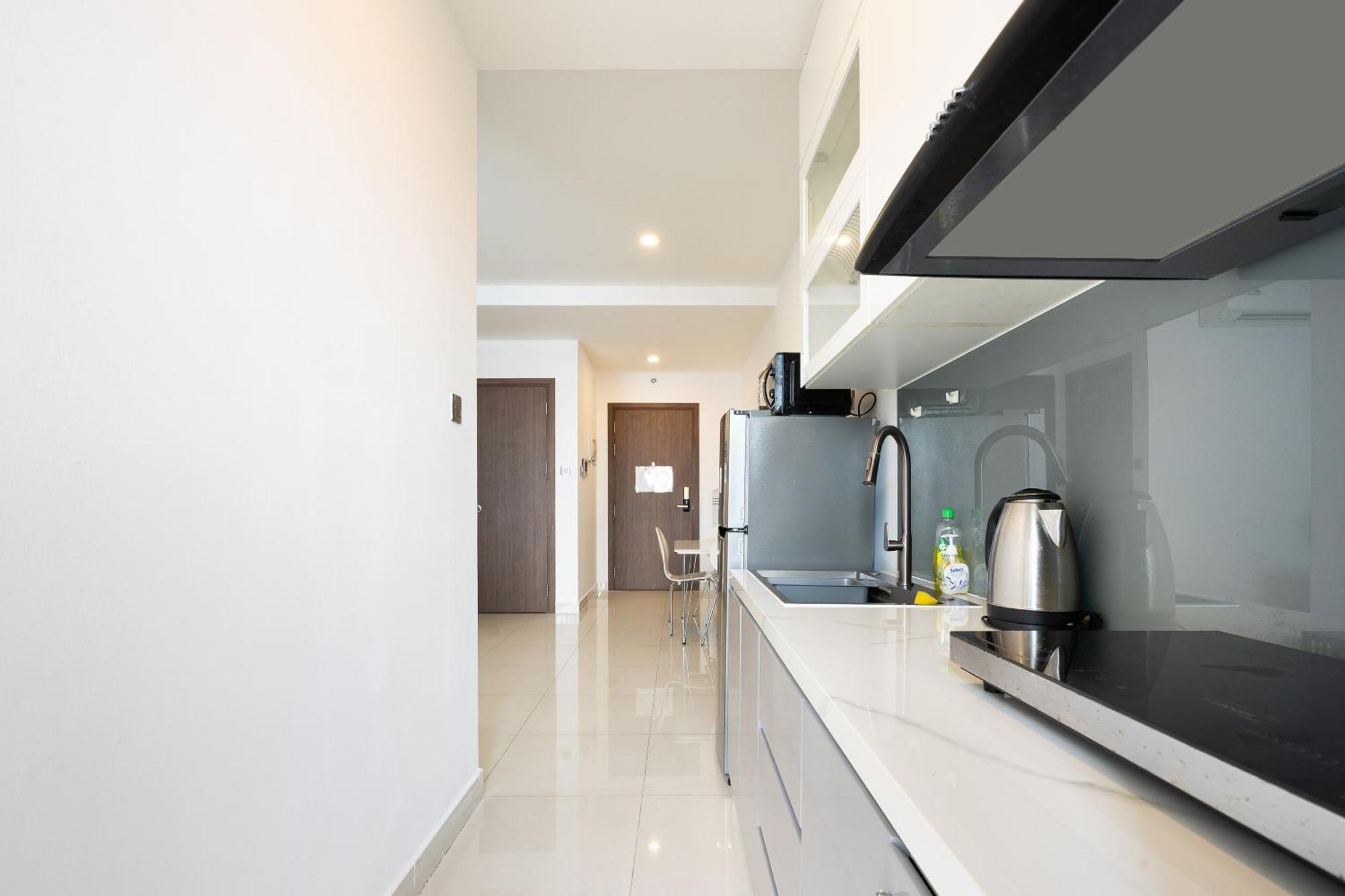 Saigon Royal - Space - Hana 25 *