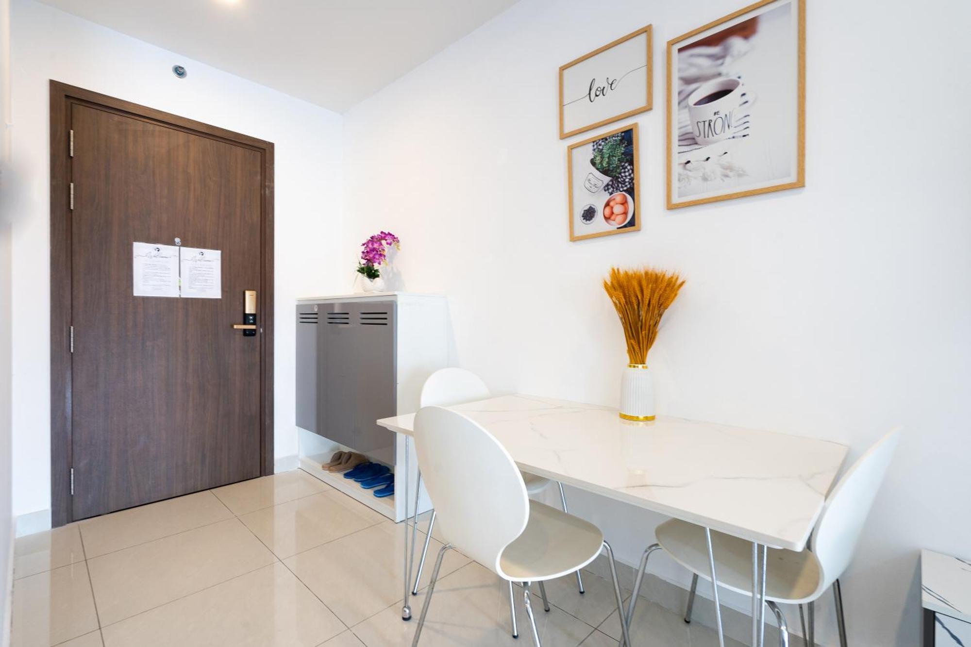 Saigon Royal - Space - Hana 25 Apartment